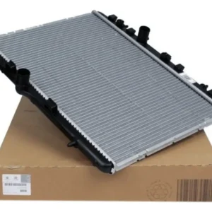 Radiador de Água do Motor Peugeot 2008 / 208 / Citroën Aircross / C3 / C4 - 9814031480 - Imagem 3