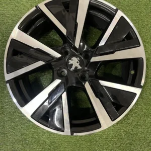 Aplique Calota Roda Aro 17 - Peugeot 208 - 98296823XY - Imagem 2